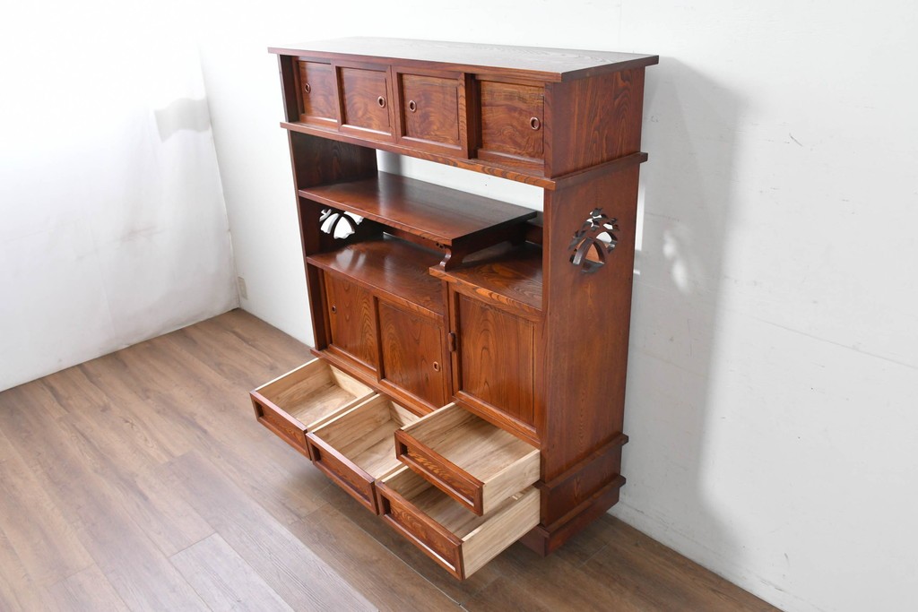 中古　美品　松本伝統指物工芸家具「穂高」　高級感漂う重厚なつくりの茶棚　定価約100万円以上　(R-087225)