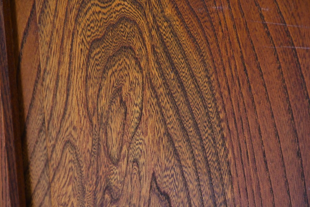 中古　美品　松本伝統指物工芸家具「穂高」　高級感漂う重厚なつくりの茶棚　定価約100万円以上　(R-087225)