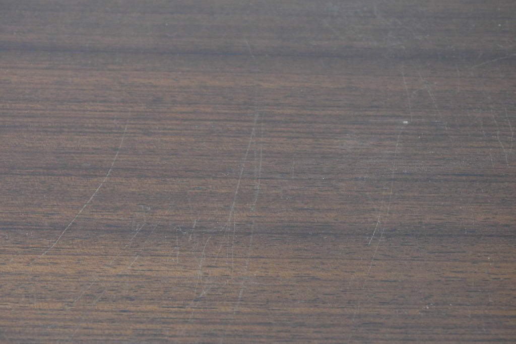 イギリスヴィンテージ　G-PLAN(ジープラン) BBシリーズ　Tola&Black(トーラ&ブラック)　スタイリッシュなミッドセンチュリーデザインのサイドボード　(R-087226)