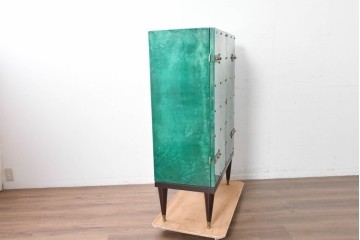 中古　美品　希少!!　アルド・トゥーラ(ALDO TURA)　仔山羊革(ゴートスキン)張りの照明付きミラーバックキャビネット　(R-087227)