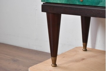 中古　美品　希少!!　アルド・トゥーラ(ALDO TURA)　仔山羊革(ゴートスキン)張りの照明付きミラーバックキャビネット　(R-087227)