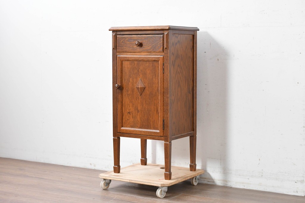 中古　美品　三越家具(現カントリーハウス)　Brugge(ブルージュ)　シンプルながら収納力のあるサイドキャビネット　(R-087229)