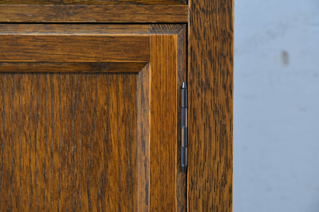 中古　美品　三越家具(現カントリーハウス)　Brugge(ブルージュ)　シンプルながら収納力のあるサイドキャビネット　(R-087229)