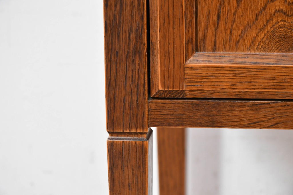 中古　美品　三越家具(現カントリーハウス)　Brugge(ブルージュ)　シンプルながら収納力のあるサイドキャビネット　(R-087229)