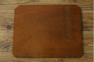 中古　美品　三越家具(現カントリーハウス)　Brugge(ブルージュ)　シンプルながら収納力のあるサイドキャビネット　(R-087229)