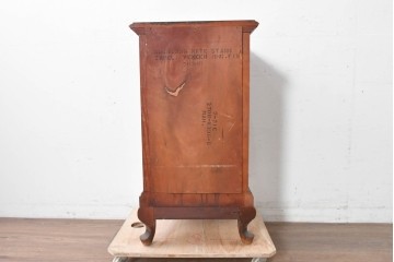 アメリカヴィンテージ　猫脚の引き出し付きナイトテーブル　(R-087230)