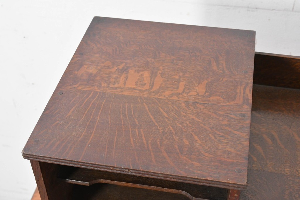 和製アンティーク　ナラ材　木目豊かなシャッター付き小引き出し　(R-087231)