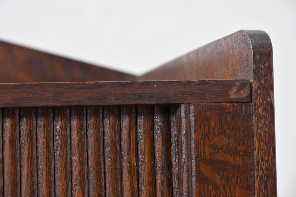 和製アンティーク　ナラ材　木目豊かなシャッター付き小引き出し　(R-087231)