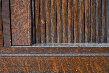 和製アンティーク　ナラ材　木目豊かなシャッター付き小引き出し　(R-087231)