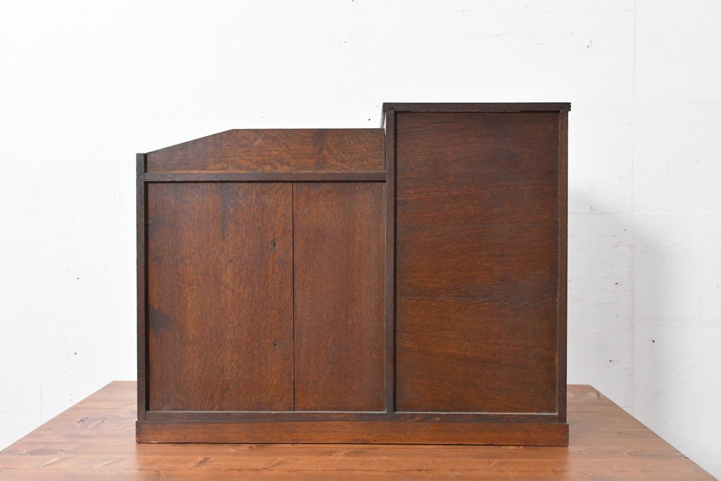 和製アンティーク　ナラ材　木目豊かなシャッター付き小引き出し　(R-087231)