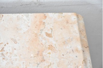 中古　美品　三越家具(現カントリーハウス)　Brugge(ブルージュ)　楢(ナラ)材　天板大理石　上品な大理石天板のクラシックチェスト　(R-087233)