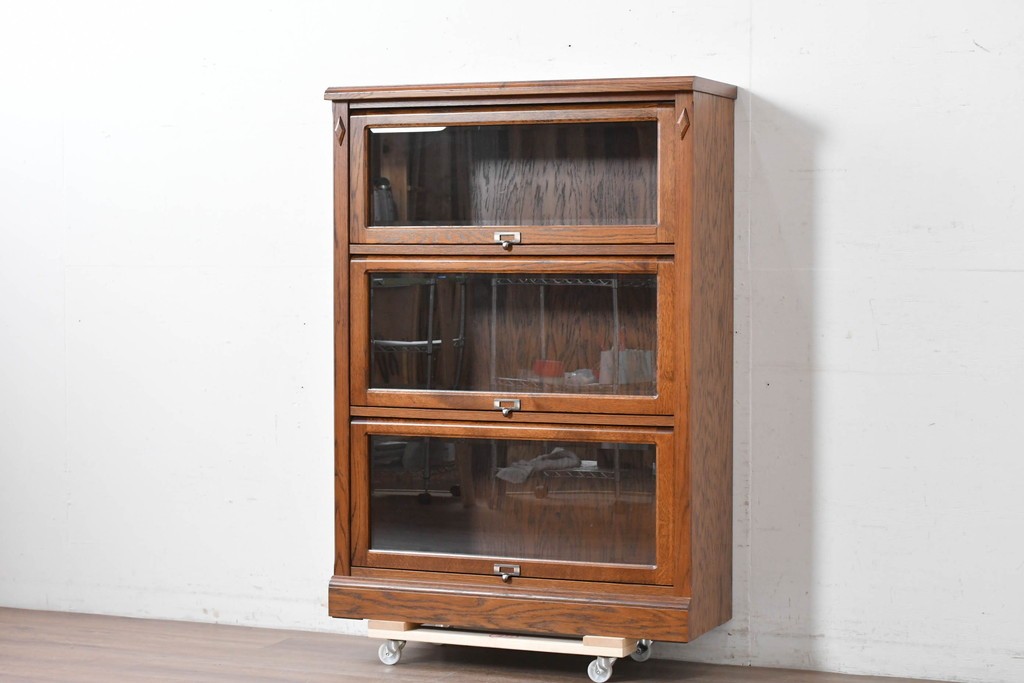 中古　三越家具(現カントリーハウス)　Brugge(ブルージュ)　フラップ扉の3段ブックケース　(R-087234)