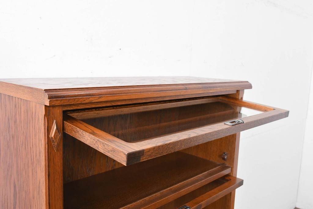 中古　三越家具(現カントリーハウス)　Brugge(ブルージュ)　フラップ扉の3段ブックケース　(R-087234)