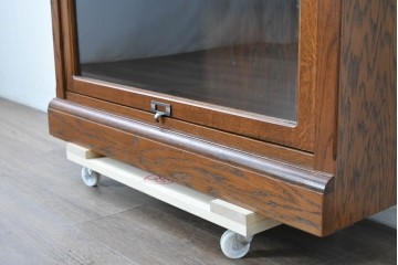 中古　三越家具(現カントリーハウス)　Brugge(ブルージュ)　フラップ扉の3段ブックケース　(R-087234)