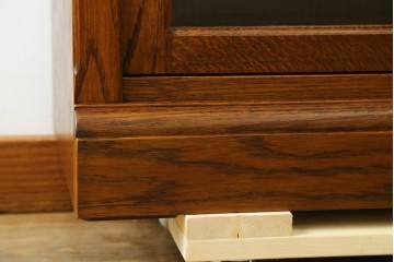 中古　三越家具　COUNTRY HOUSE(カントリーハウス)　Brugge(ブルージュ)　フラップ扉の3段ブックケース　(R-087234)