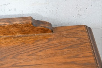 中古　希少な廃番品!　三越家具(現カントリーハウス)　Brugge(ブルージュ)　アーチガラス扉と装飾金具が美しいキャビネット　(R-087235)