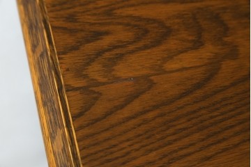 中古　希少な廃番品!　三越家具　COUNTRY HOUSE(カントリーハウス)　Brugge(ブルージュ)　アーチガラス扉と装飾金具が美しいサイドボードキャビネット　(R-087235)