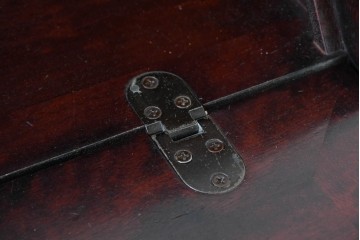 中古　国産職人手作り　深みのある赤褐色の木色が美しいライティングビューロー (R-087236)