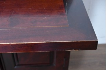 中古　国産職人手作り　深みのある赤褐色の木色が美しいライティングビューロー (R-087236)