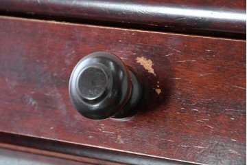 中古　国産職人手作り　深みのある赤褐色の木色が美しいライティングビューロー (R-087236)