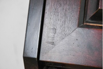 中古　国産職人手作り　深みのある赤褐色の木色が美しいライティングビューロー (R-087236)