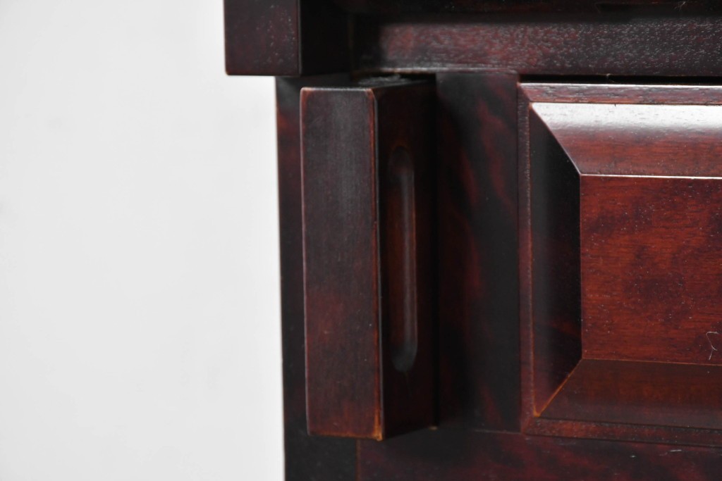 中古　国産職人手作り　深みのある赤褐色の木色が美しいライティングビューロー (R-087236)