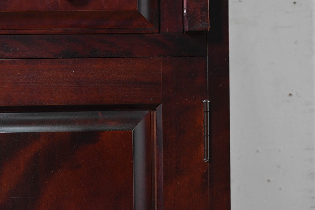 中古　国産職人手作り　深みのある赤褐色の木色が美しいライティングビューロー (R-087236)