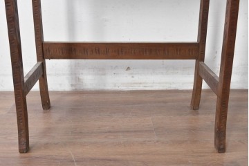 和製ヴィンテージ　軽井沢彫り　桜の彫刻が施された木製テーブル　(R-087239)