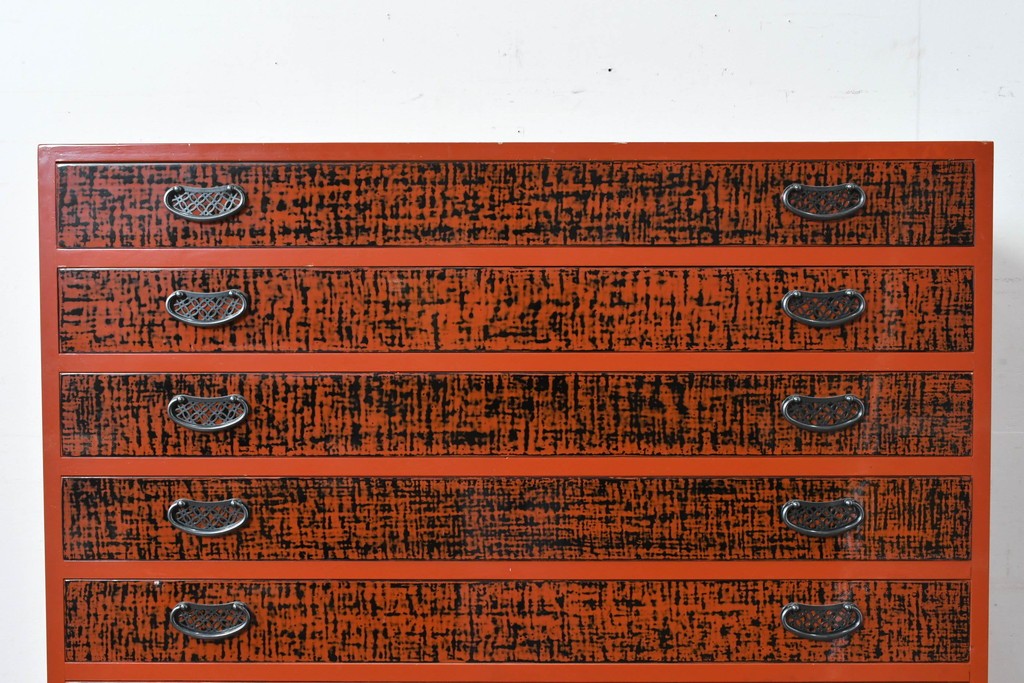 中古　美品　加茂桐箪笥　総漆塗り(朱塗り・根来風漆塗り)の雅な衣装箪笥　定価約150万円　(R-087242)