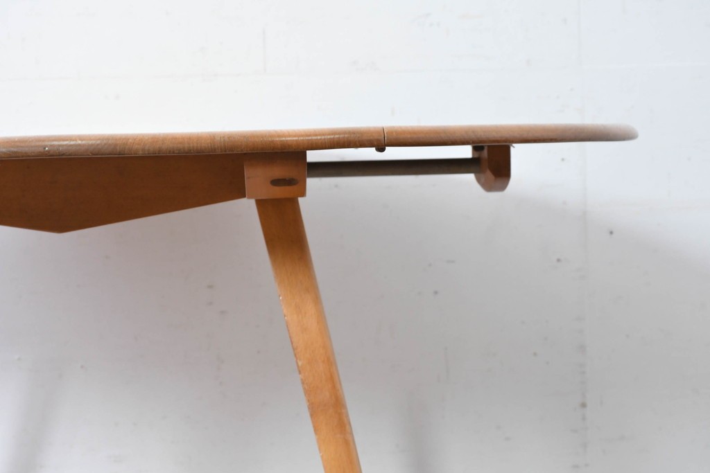 イギリスビンテージ　ERCOL(アーコール)　シンプルで扱いやすいドロップリーフテーブル　(R-087245)