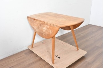 イギリスビンテージ　ERCOL(アーコール)　シンプルで扱いやすいドロップリーフテーブル　(R-087245)