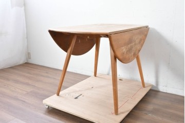 イギリスビンテージ　ERCOL(アーコール)　シンプルで扱いやすいドロップリーフテーブル　(R-087245)