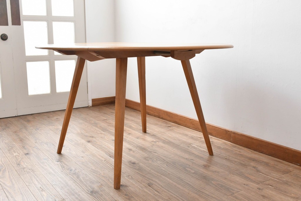 イギリスビンテージ　ERCOL(アーコール)　シンプルで扱いやすいドロップリーフテーブル　(R-087245)
