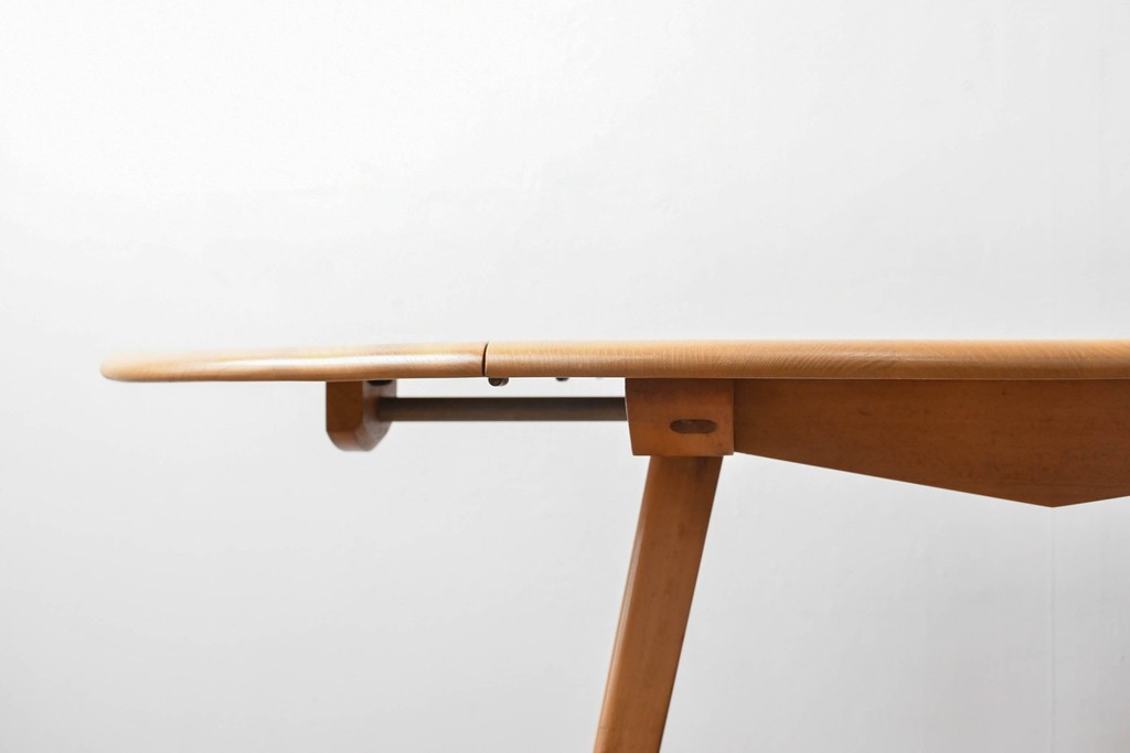 イギリスビンテージ　ERCOL(アーコール)　シンプルで扱いやすいドロップリーフテーブル　(R-087245)
