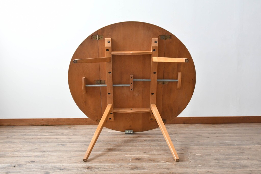 イギリスビンテージ　ERCOL(アーコール)　シンプルで扱いやすいドロップリーフテーブル　(R-087245)