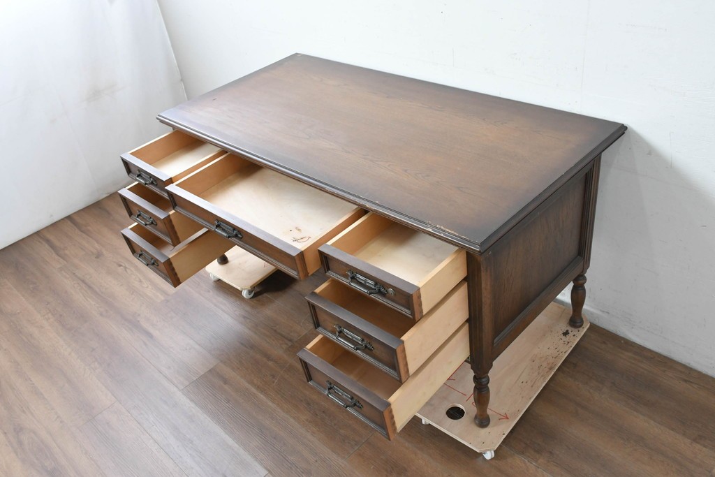 和製ヴィンテージ　国産　ナラ材　収納力に優れた使い勝手の良い両袖デスク　(R-087246)