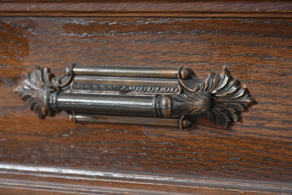 和製ヴィンテージ　国産　ナラ材　収納力に優れた使い勝手の良い両袖デスク　(R-087246)