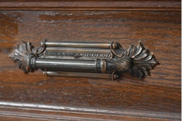 和製ヴィンテージ　国産　ナラ材　収納力に優れた使い勝手の良い両袖デスク　(R-087246)