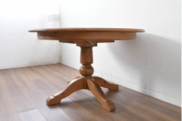 中古　アメリカ　ETHAN ALLEN(イーセンアーレン)　アメリカンカントリー　アンティーク調の素朴な風合いが魅力のエクステンションテーブル　(R-087247)