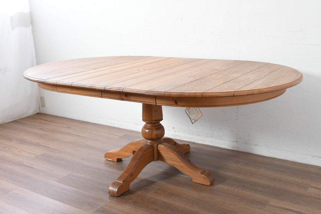 中古　アメリカ　ETHAN ALLEN(イーセンアーレン)　アメリカンカントリー　アンティーク調の素朴な風合いが魅力のエクステンションテーブル　(R-087247)