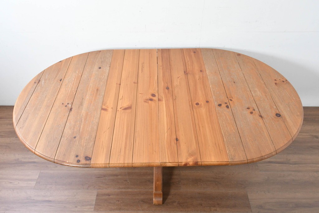 中古　アメリカ　ETHAN ALLEN(イーセンアーレン)　アメリカンカントリー　アンティーク調の素朴な風合いが魅力のエクステンションテーブル　(R-087247)