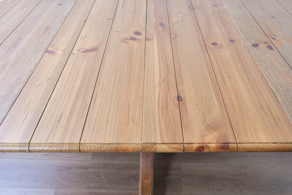 中古　アメリカ　ETHAN ALLEN(イーセンアーレン)　アメリカンカントリー　アンティーク調の素朴な風合いが魅力のエクステンションテーブル　(R-087247)