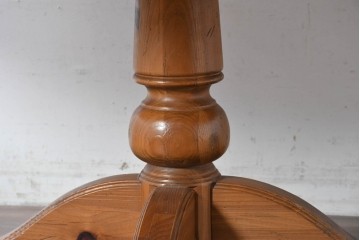 中古　アメリカ　ETHAN ALLEN(イーセンアーレン)　アメリカンカントリー　アンティーク調の素朴な風合いが魅力のエクステンションテーブル　(R-087247)