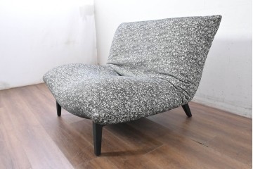 中古　2024年11月購入　ほぼ未使用　Ligne Roset(リーン・ロゼ)　New ROSETCalin2(ロゼカラン2)　リクライニング付き1Pソファ　定価約32万3千円　(R-087248)