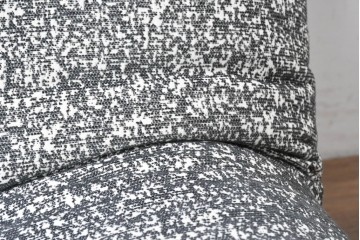 中古　2024年11月購入　ほぼ未使用　Ligne Roset(リーン・ロゼ)　New ROSETCalin2(ロゼカラン2)　リクライニング付き1Pソファ　定価約32万3千円　(R-087248)