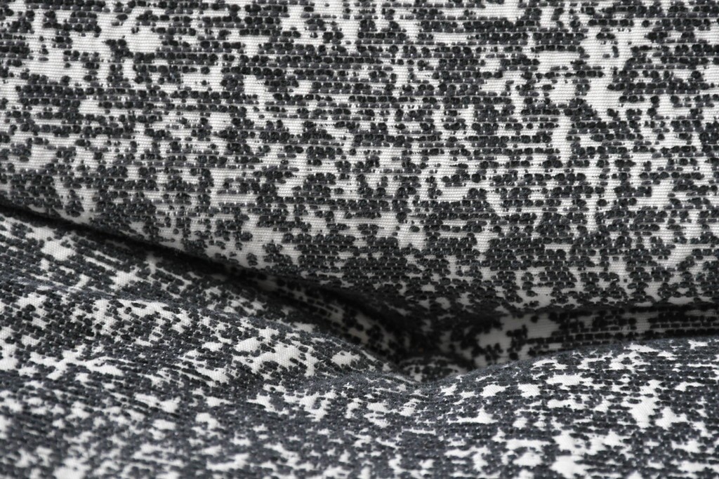 中古　2024年11月購入　ほぼ未使用　Ligne Roset(リーン・ロゼ)　New ROSETCalin2(ロゼカラン2)　リクライニング付き1Pソファ　定価約32万3千円　(R-087248)