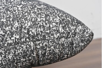 中古　2024年11月購入　ほぼ未使用　Ligne Roset(リーン・ロゼ)　New ROSETCalin2(ロゼカラン2)　リクライニング付き1Pソファ　定価約32万3千円　(R-087248)