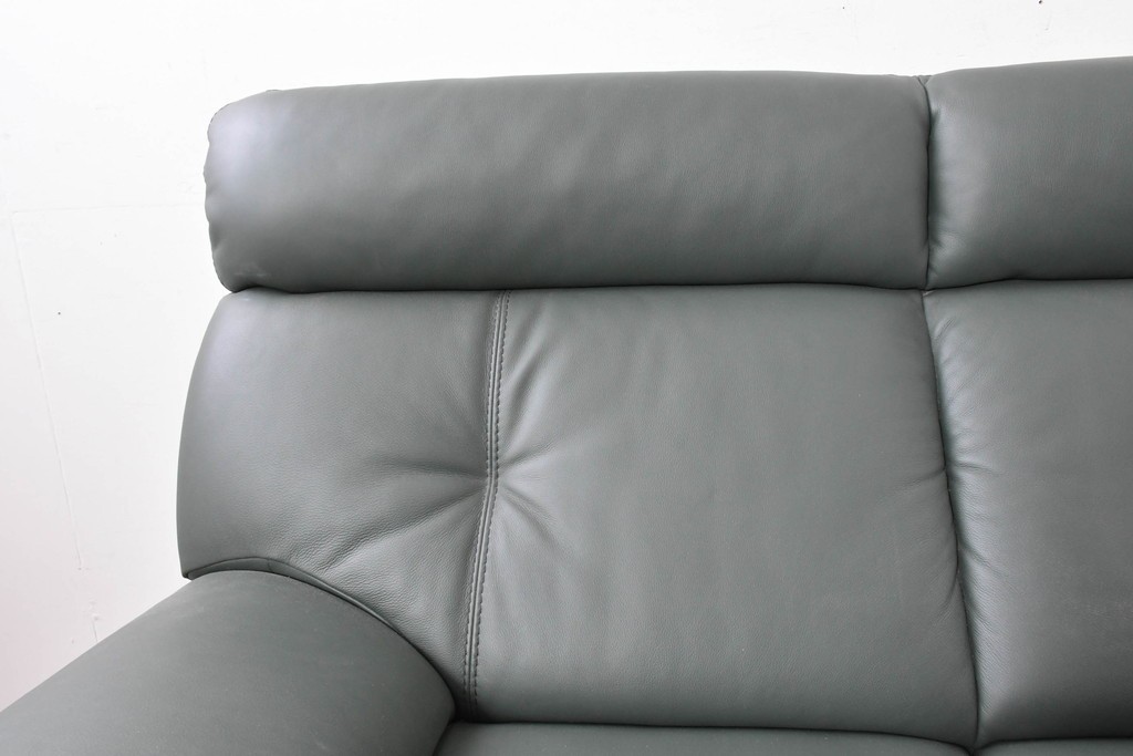 中古　FALIO JAPAN取扱い　ASE社　本革　ゆったりくつろげる2人掛けソファ　(R-087249)