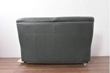 中古　FALIO JAPAN取扱い　ASE社　本革　ゆったりくつろげる2人掛けソファ　(R-087249)