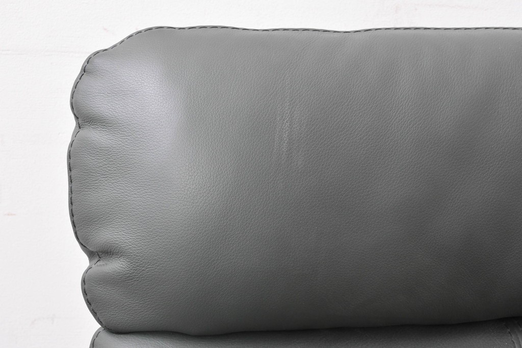 中古　FALIO JAPAN取扱い　ASE社　本革　ゆったりくつろげる2人掛けソファ　定価約29万円　(R-087250)